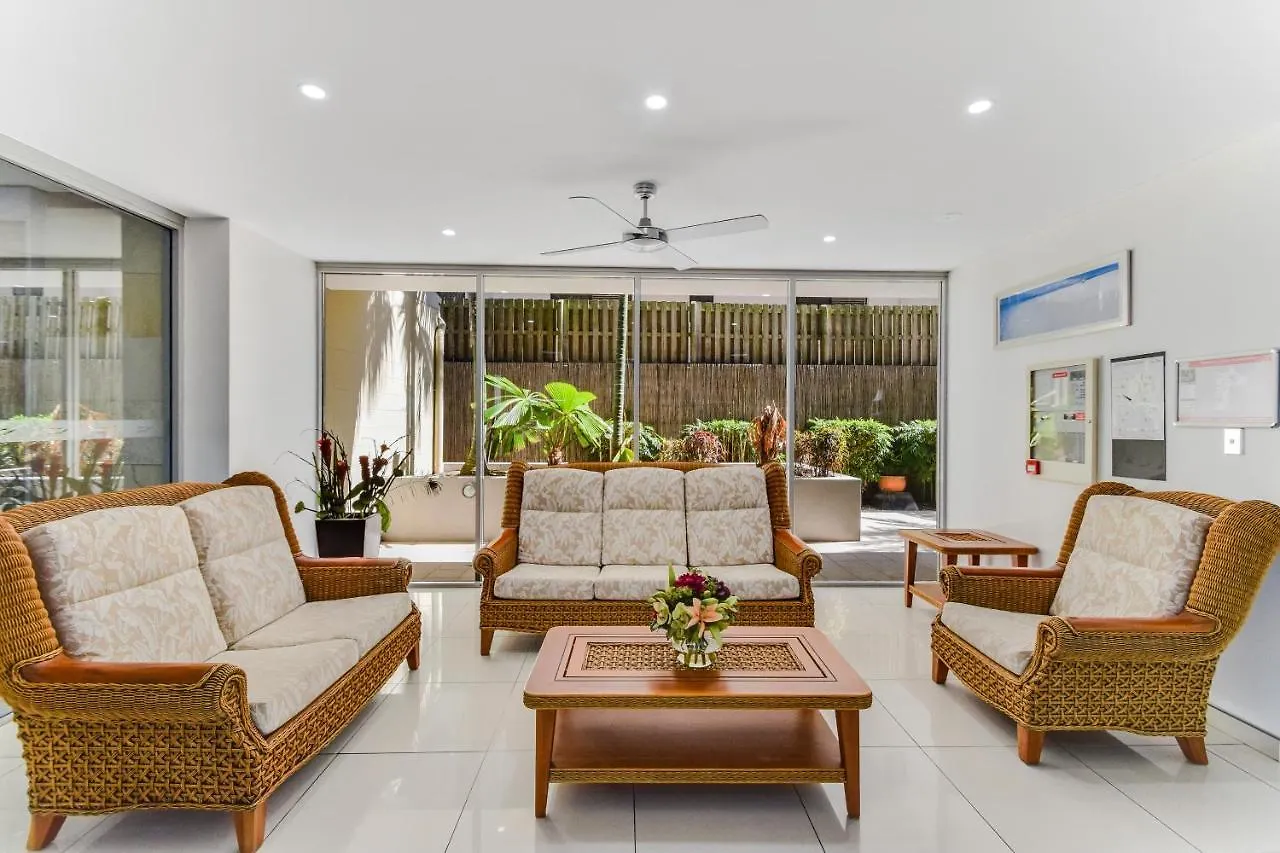 Redvue Holiday Apartments Redcliffe Aparthotel