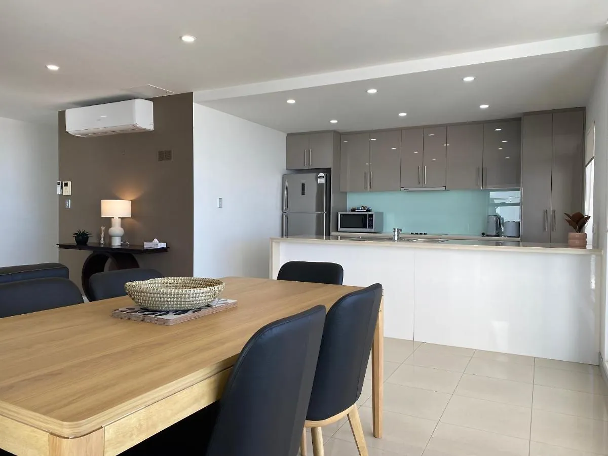 Redvue Holiday Apartments Redcliffe