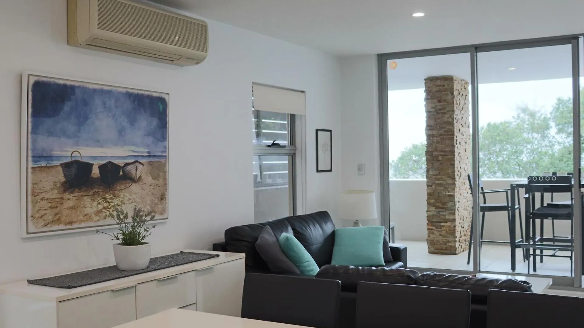 Redvue Holiday Apartments Redcliffe