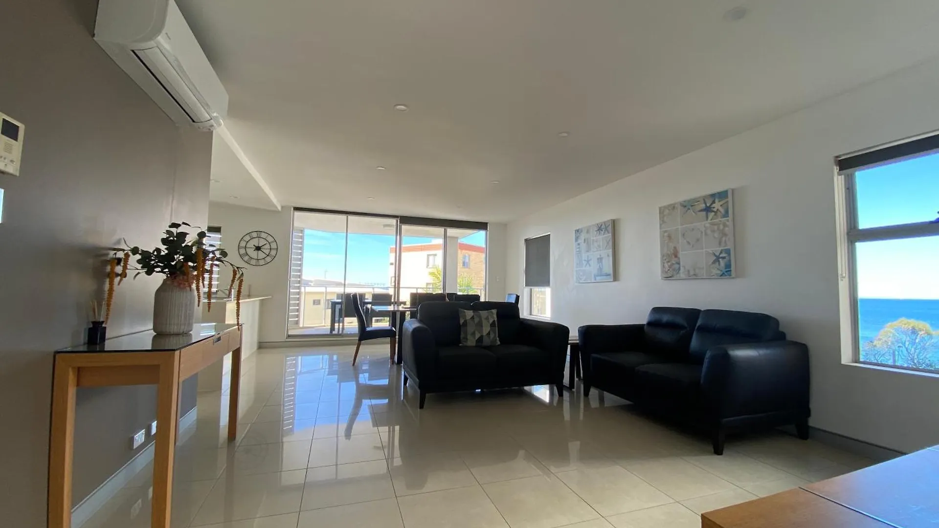 Redvue Holiday Apartments Redcliffe Aparthotel